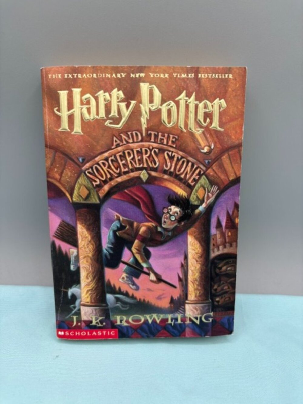 Harry Potter and the Sorcerer's Stone by Rowling, J. K. 1999 Trade-Paperback.